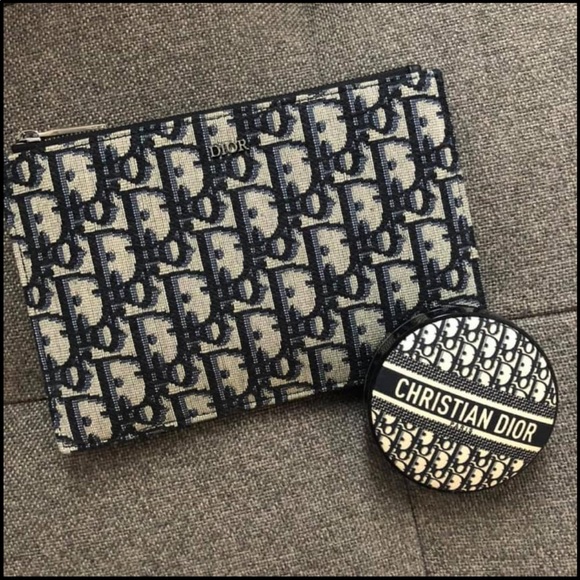 Brand new Dior oblique flat pouch - Picture 2 of 5